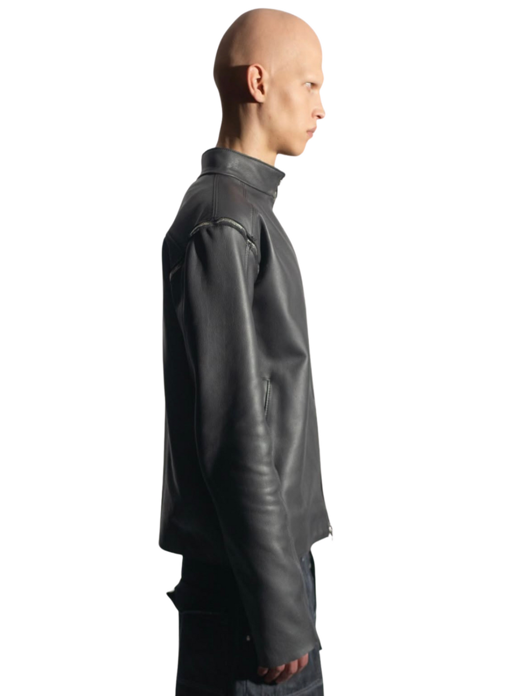 FITTED LEATHER BLACK JACKET